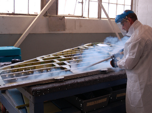 dry ice blasting jet wing