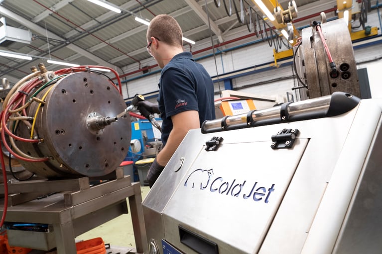 Packaging manufacturer experiences rapid ROI with dry ice blasting