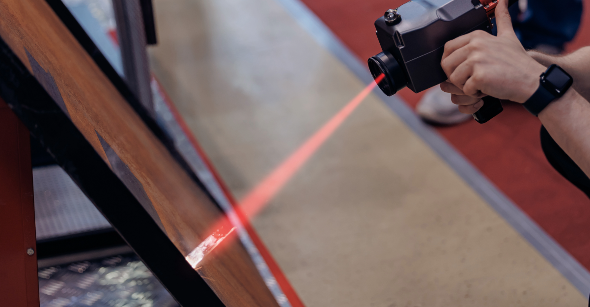 laser cleaning red laser